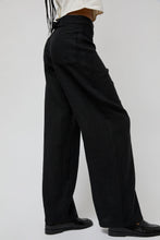 Load image into Gallery viewer, Zii Ropa Matisse Pant in Black