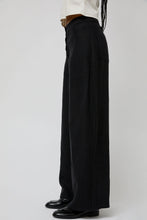 Load image into Gallery viewer, Zii Ropa Matisse Pant in Black