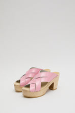 Load image into Gallery viewer, No.6 Basket Clog on Platform in Pink Patent