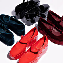 Load image into Gallery viewer, Blair Flatform In Scarlet Patent Leather