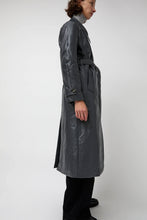 Load image into Gallery viewer, épingler Leather Scarf Trench in Charcoal