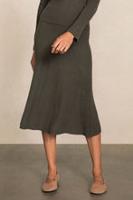 Load image into Gallery viewer, MIRA RIBBED MIDI SKIRT