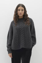 Load image into Gallery viewer, ODETTE CABLE KNIT CASHMERE SWEATER