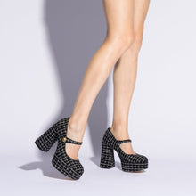 Load image into Gallery viewer, Emma Pump In Black Tweed