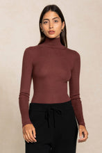 Load image into Gallery viewer, RUMER FITTED CASHMERE TURTLENECK