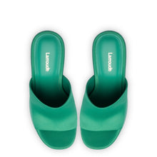 Load image into Gallery viewer, Wanda Platform Mule In Green Satin